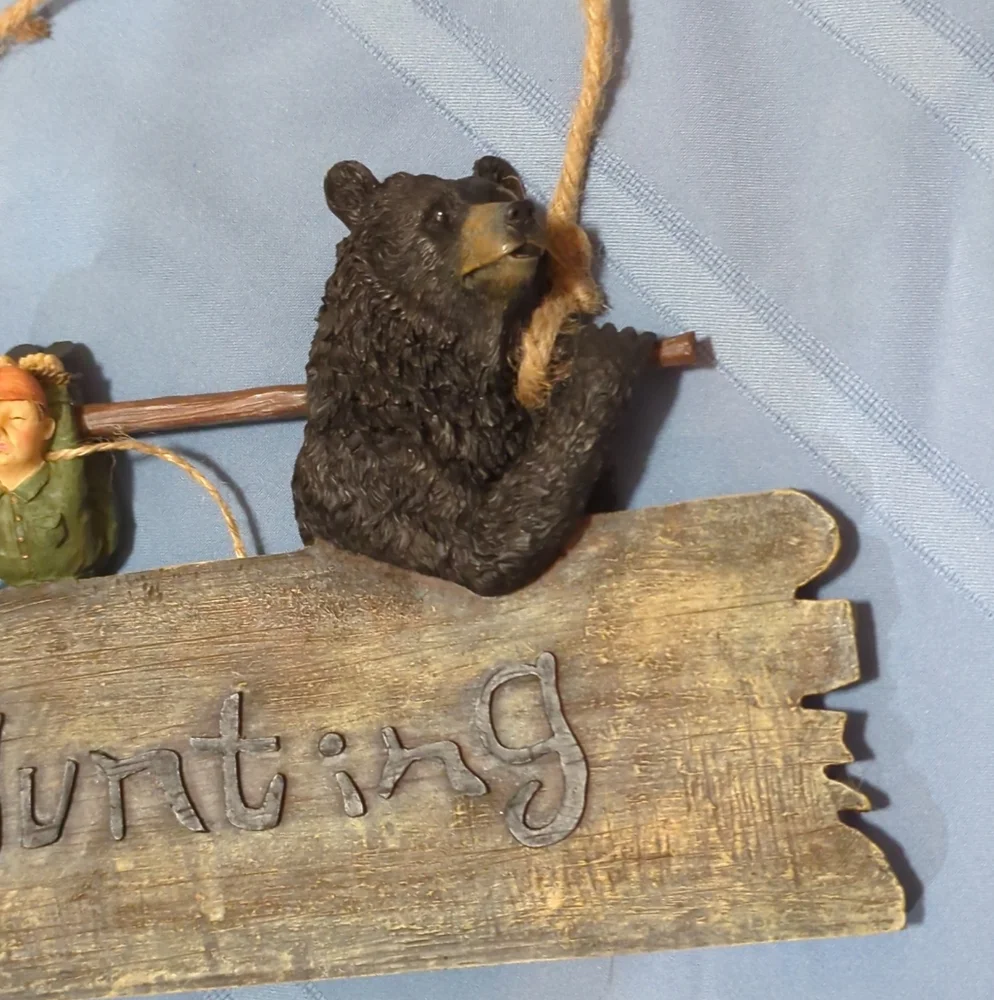 🦌Deer Hunter Humor Dimensional Hard Resin Wall  Plaque 13.6" x 10" New WithTags - Picture 7 of 10